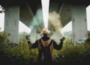 What We See When We Look at Travel Photography