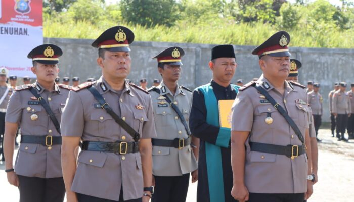 Polres Rohul Gelar Mutasi Besar-besaran AKBP Budi Pimpin Sertijab Enam Kapolsek dan Satu Kasat.