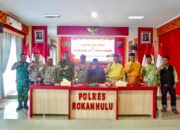 Danrem 031/Wira Bima Bersama Kapolda Riau dan Tokoh Masyarakat Sepakat Jalan Damai Solusi Terbaik Penyelesaian Sengketa Lahan di Rantau Kasai Kab.Rohul