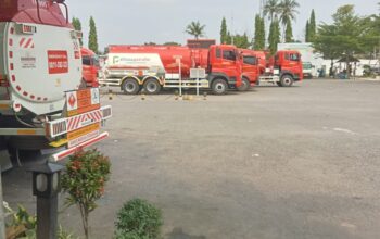 Diduga Ada Pemotongan Gaji Sepihak, Sopir AMT PT Elnusa Petrofin Minta Penjelasan Manajemen.