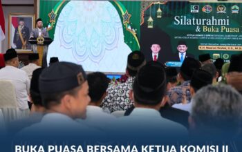 Buka Puasa Bersama Ketua Komisi II DPR RI di Semarang, Menteri Nusron Ingatkan Prinsip Keadilan bagi Seorang Pimpinan