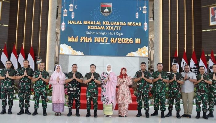 Halal Bihalal Keluarga Besar Kodam XIX/Tuanku Tambusai Pererat Silaturahmi dan Soliditas Satuan