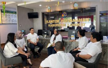 Coaching Clinic Petugas Loket: Penguatan Layanan Elektronik di Kantor Pertanahan Kabupaten Langkat