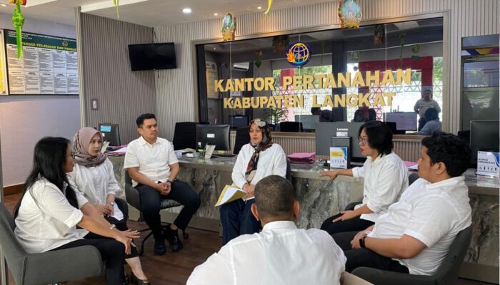 Coaching Clinic Petugas Loket: Penguatan Layanan Elektronik di Kantor Pertanahan Kabupaten Langkat