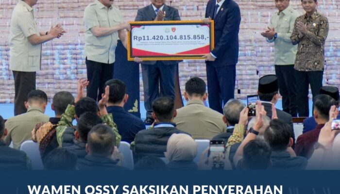Wamen Ossy Saksikan Penyerahan Denda Administratif Rp11,4 Triliun Oleh Satgas PKH Sebagai Wujud Penyelamatan Kekayaan Negara
