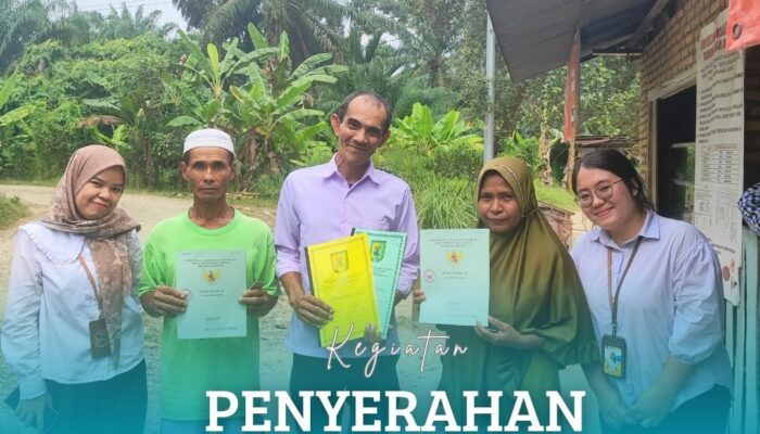 Kantor Pertanahan Kabupaten Serdang Bedagai Serahan Sertipikat Hasil Penyelesaian Tunggakan PTSL di Beberapa Desa.