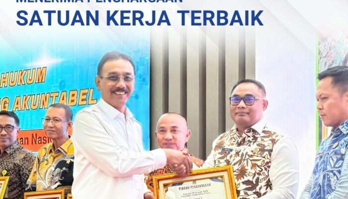 Kantor Wilayah BPN Provinsi Sumatera Utara Bersama Kantor Pertanahan Kota Tanjungbalai Terima Penghargaan Bidang Kearsipan.
