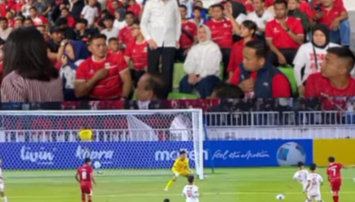 Indonesia Tundukkan Vietnam 2-1 di Hadapan 20 Ribu Penonton, Polda Sumut Sukses Amankan Laga dan Kunjungan Jokowi